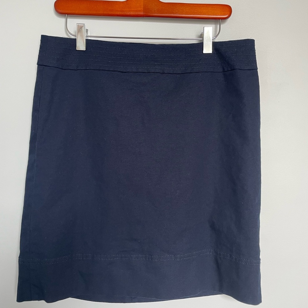 Talbots Navy size 8 lined skirt